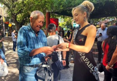 Reinas de todo corazón: Azul Antolinez acompaña al asilo-hogar Las Mercedes