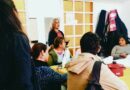 “Pausa y encuentro” lanza su taller de tejido solidario para asistir a familias en invierno