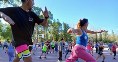 Zumba, recreo y biciescuelas llenan de actividad los sábados del poli 1