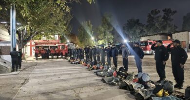 Policía de Mendoza entrena a los nuevos bomberos