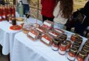 Alumnos de la escuela Iaccarini vuelven con sus productos a la Feria Franca Municipal
