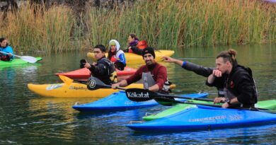 Gran jornada de kayak y rafting en la laguna del parque Mariano Moreno
