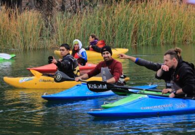 Gran jornada de kayak y rafting en la laguna del parque Mariano Moreno