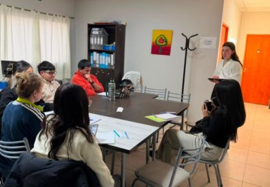 El Municipio acompaña a jóvenes en la preparación para conseguir empleo