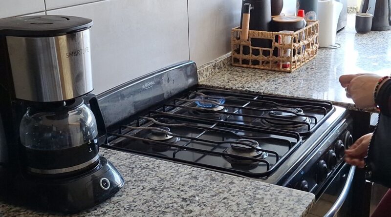 Decenas de vecinos de San Rafael ya se conectan al gas natural