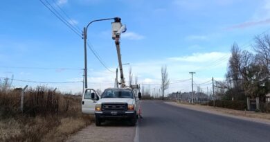 El Municipio instala nuevas luces led en la traza de Juan XXIII