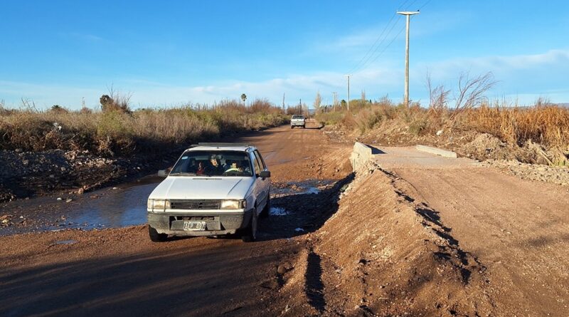 El Municipio trabaja para optimizar la circulación peatonal y vehicular en Los Dos Álamos