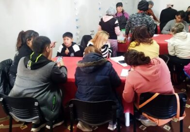 Comenzaron los nuevos talleres municipales de tapicería y gastronomía