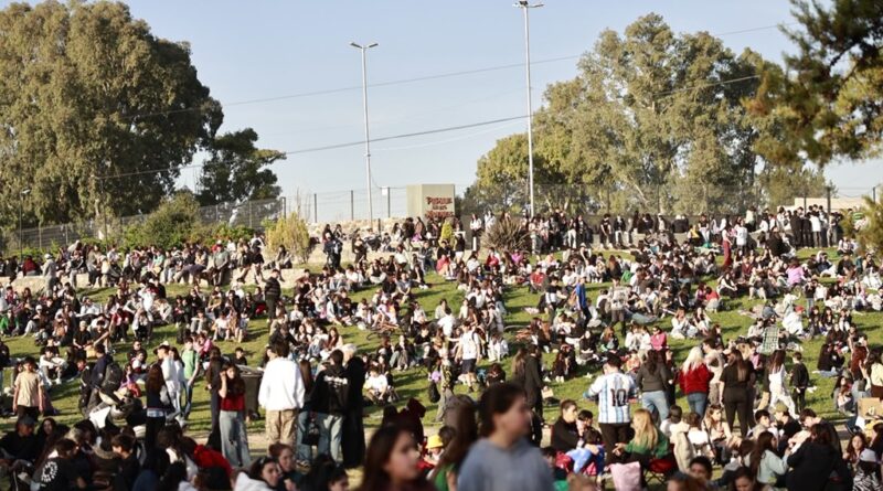 Día de la primavera: miles de personas e intensa actividad en el Parque de los Jóvenes