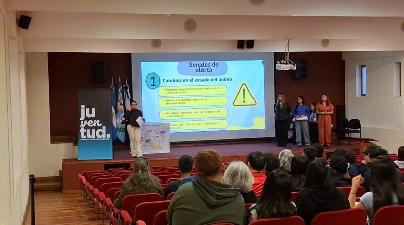 Estudiantes secundarios participaron de una jornada sobre Salud Mental