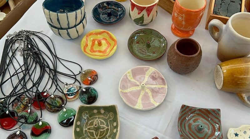 La escuela Mercedes Álvarez de Segura ofrecerá regalos artesanales para el Día de la Madre