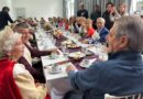 El intendente compartió un desayuno con adultos mayores