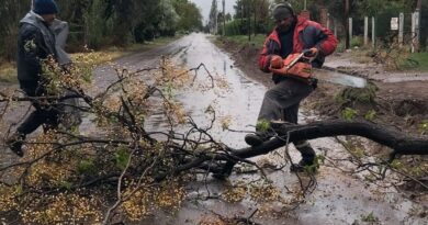 Las áreas municipales trabajan en todo el territorio ante las persistentes lluvias