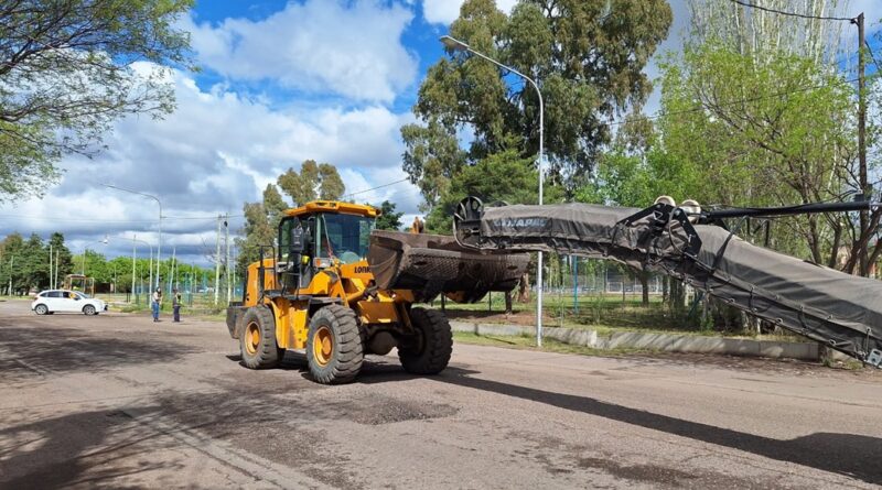 El Municipio repavimenta y ensancha la avenida Rawson entre Rivadavia y Las Vírgenes