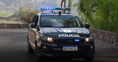 Violenta intervención policial en San Rafael terminó con un detenido y dos efectivos agredidos
