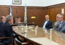 El intendente a las autoridades de la Facultad de Ciencias Jurídicas y Sociales de la UM