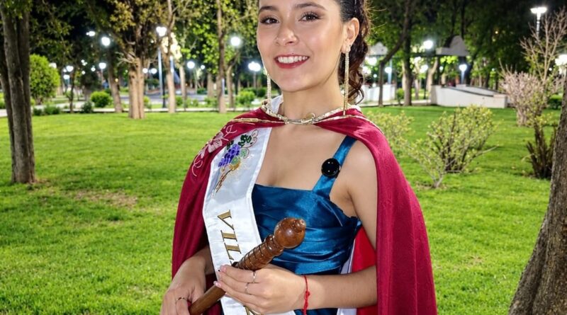 Valentina Abril Cobos Gómez nueva representante vendimial de la Villa 25 de Mayo